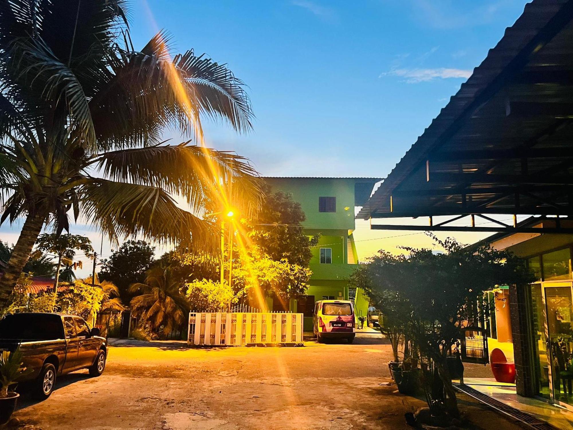 Padang Besar Green Inn Exterior foto