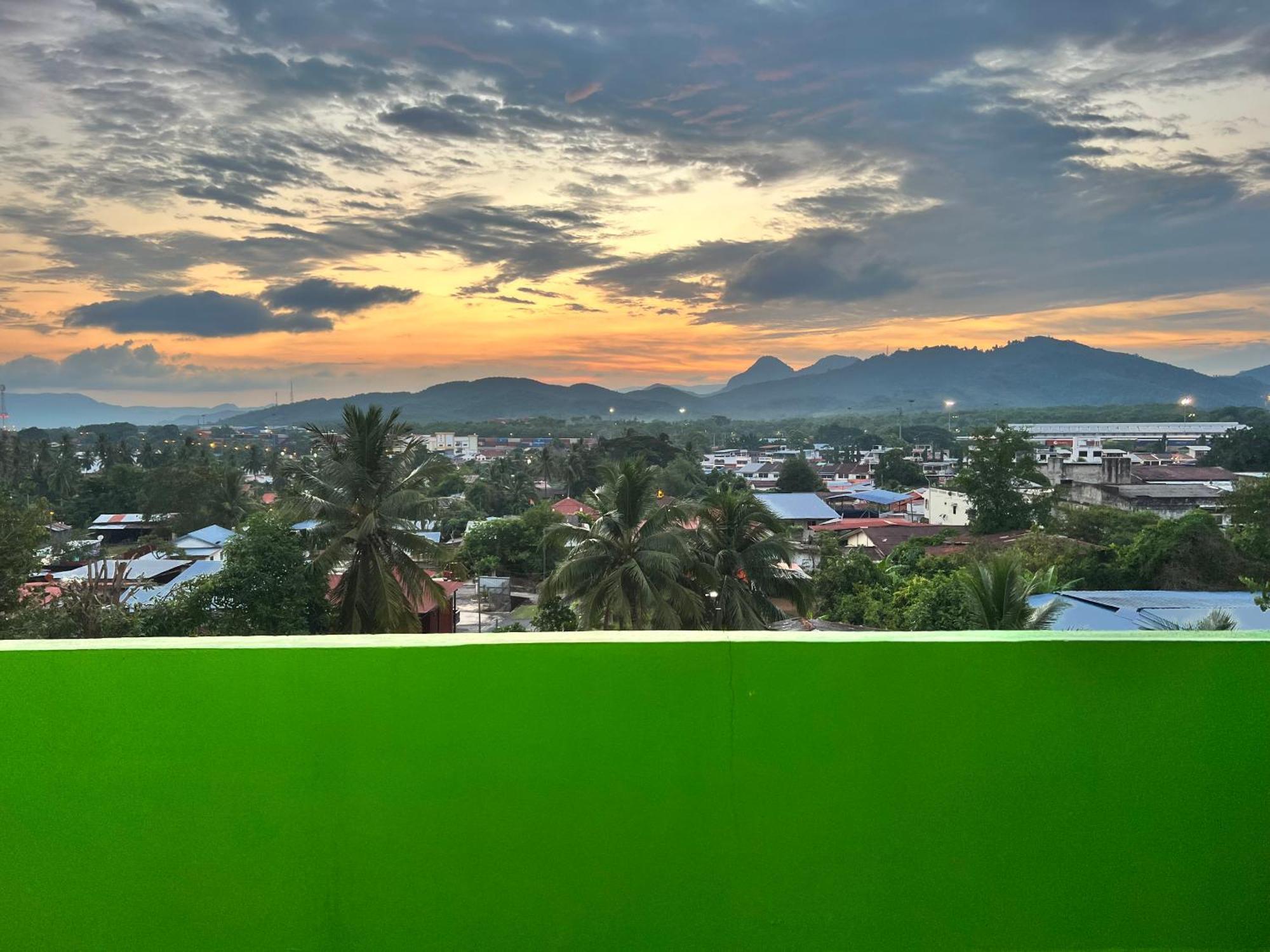 Padang Besar Green Inn Exterior foto